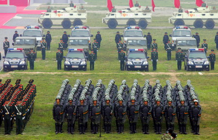 Armed policemen mobilized to protect National Day parade