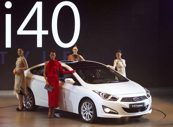 Hyundai caters to luxury market with new services