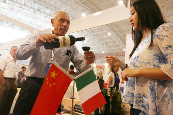 China and Italy agree to boost cooperation