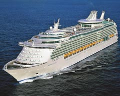 Shanghai offers 1st cruise program
