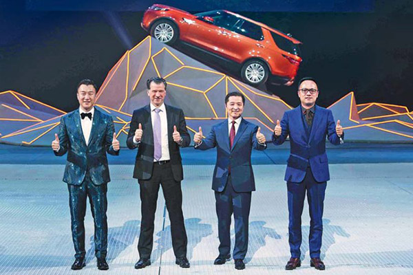 All-new Discovery born to lead large SUV segment