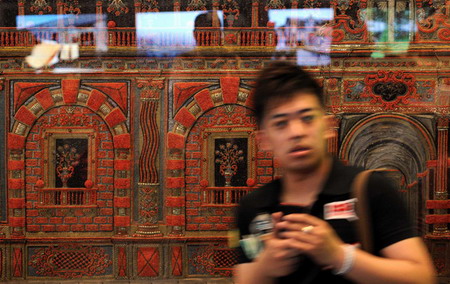 Silk embroidery exhibited at Italy Pavilion