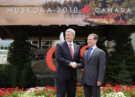 World leaders gather in Toronto for G8 Summit