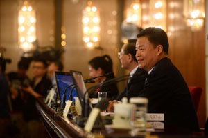 Premier Li opens NPC with strong first report