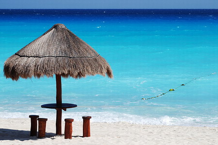 Chinese tourists get easier access to Mexico