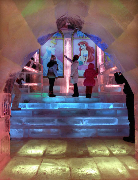 Icy 'Disney World' in China's ice city