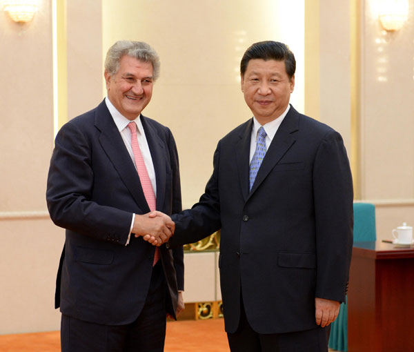 Xi: China, EU should address disputes via talks