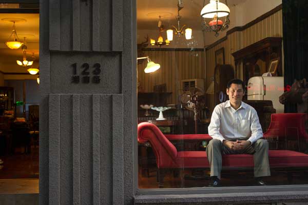 Market in antiques booms in Shanghai