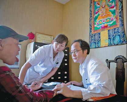 Tibetan hospital gains patients' trust
