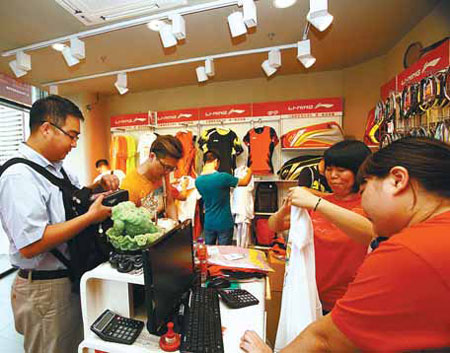 Li Ning stages comeback