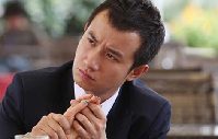 Internet erupts over Wen-Yao affair