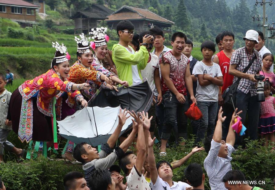Naoyu Festival celebrated in S China