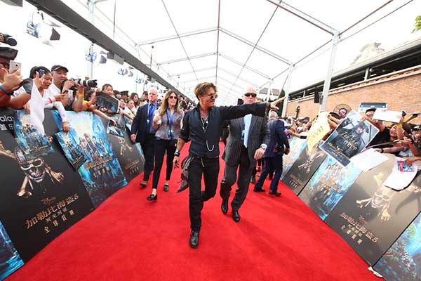 Depp in Shanghai with new Pirates edition