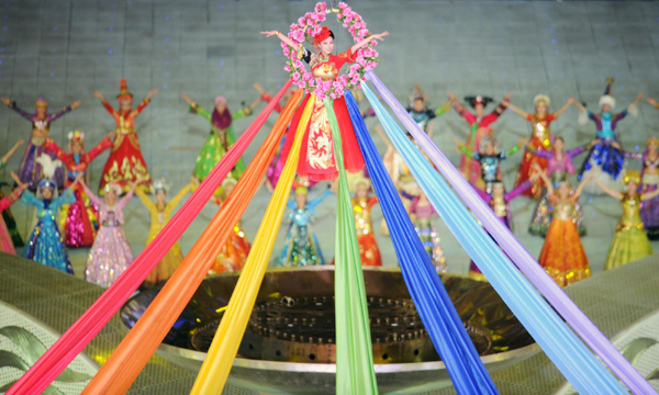 第16屆亞洲運(yùn)動(dòng)會(huì)開(kāi)幕式在廣州舉行