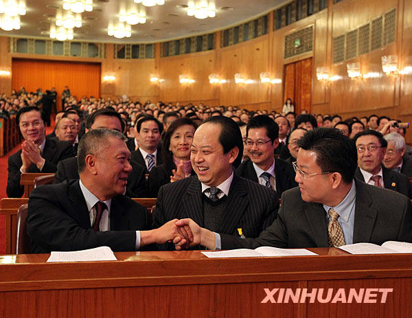 何厚鏵當(dāng)選全國(guó)政協(xié)副主席