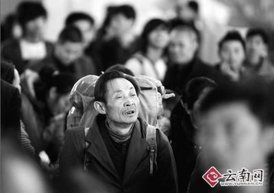 春運(yùn)19日開(kāi)始 云南學(xué)生昨起可買(mǎi)返程火車(chē)票