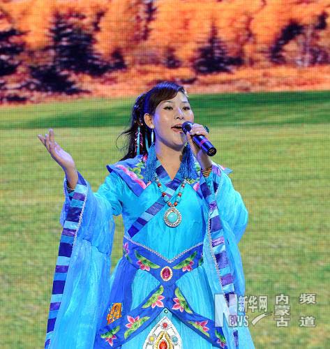 “全國民族題材新歌演唱會(huì)”在呼和浩特舉辦