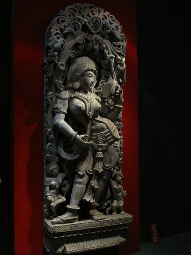 網(wǎng)絡(luò)媒體看內(nèi)蒙古活動(dòng)走進(jìn)科爾沁博物館。