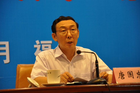 福建省迅速動(dòng)員部署“走基層、轉(zhuǎn)作風(fēng)、改文風(fēng)”活動(dòng)