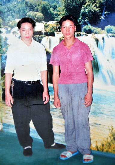將軍故里 紅土壯歌——彝良農(nóng)民工周英貴見(jiàn)義勇為感動(dòng)湖北和家鄉(xiāng)