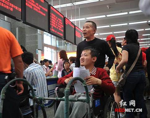 走訪新年民生愿景：就業(yè)公平重視教育