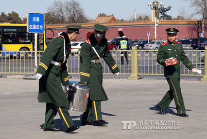 聚焦武警北京總隊(duì)兩會(huì)執(zhí)勤哨兵