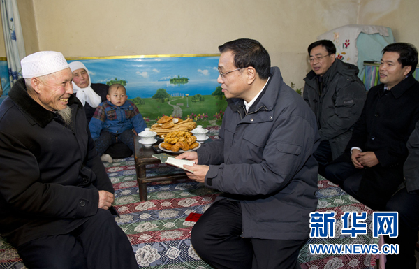 李克強在寧夏考察 強調(diào)更加注重保障基本民生