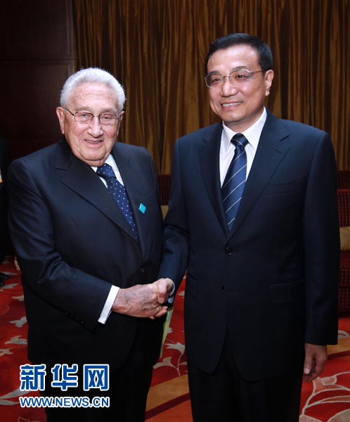 李克強(qiáng)會(huì)見基辛格等國(guó)際知名人士