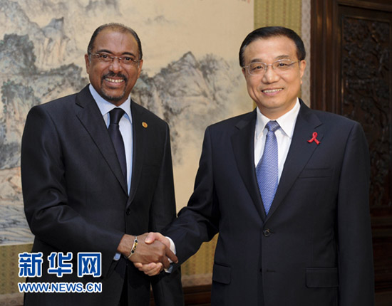 李克強(qiáng)會(huì)見聯(lián)合國艾滋病規(guī)劃署執(zhí)行主任