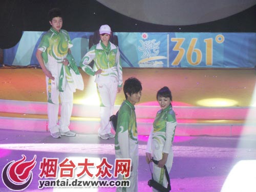 “金海炫舞”亞沙會(huì)運(yùn)動(dòng)會(huì)服裝驚艷亮相