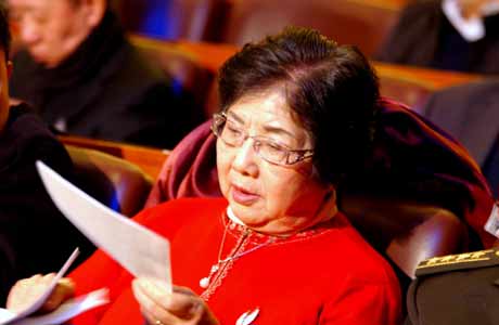 政協(xié)第十屆河南省委員會(huì)第四次會(huì)議隆重開幕