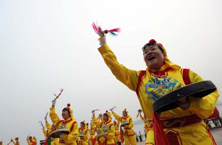 2012中國沂河文化體育旅游節(jié)在山東臨沂盛大開幕