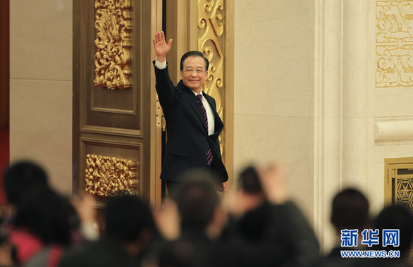 溫家寶回答記者提問