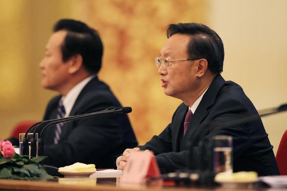 十一屆全國人大五次會(huì)議舉行記者會(huì)