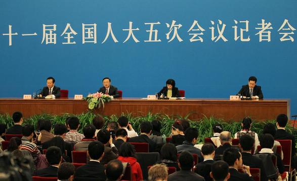 十一屆全國(guó)人大五次會(huì)議舉行記者會(huì)