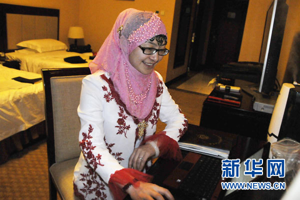 畢紅珍代表：“我會(huì)始終關(guān)注基層，會(huì)繼續(xù)為農(nóng)民講實(shí)話”