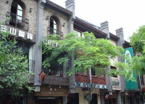 獨(dú)具旅游特色的十條街 來(lái)西安必逛