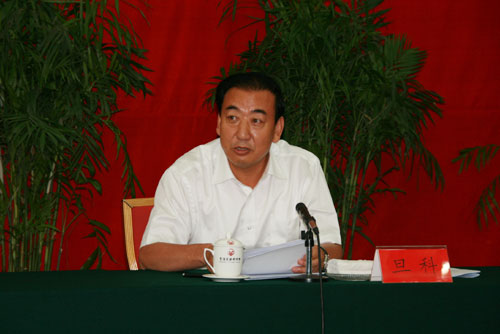 “全國重點網(wǎng)絡(luò)媒體青海行玉樹采訪團”媒體見面會召開