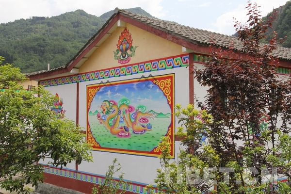 四川阿壩三江：從殘垣斷壁到水鄉(xiāng)藏寨