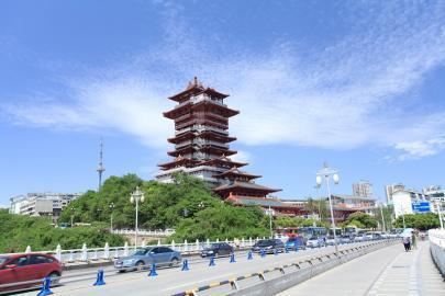 美麗綿陽沖刺西部經(jīng)濟文化生態(tài)強市