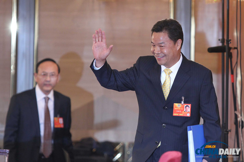 全國政協(xié)十二屆一次會議新聞發(fā)布會舉行