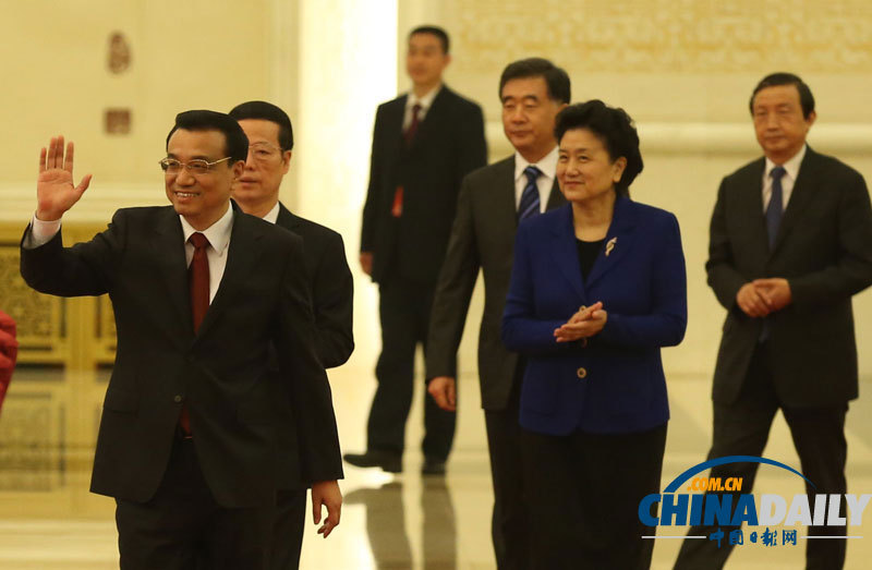 李克強步入會場