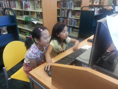 杭州8歲女孩圓美國夢 游學(xué)體驗美國課堂生活(圖)