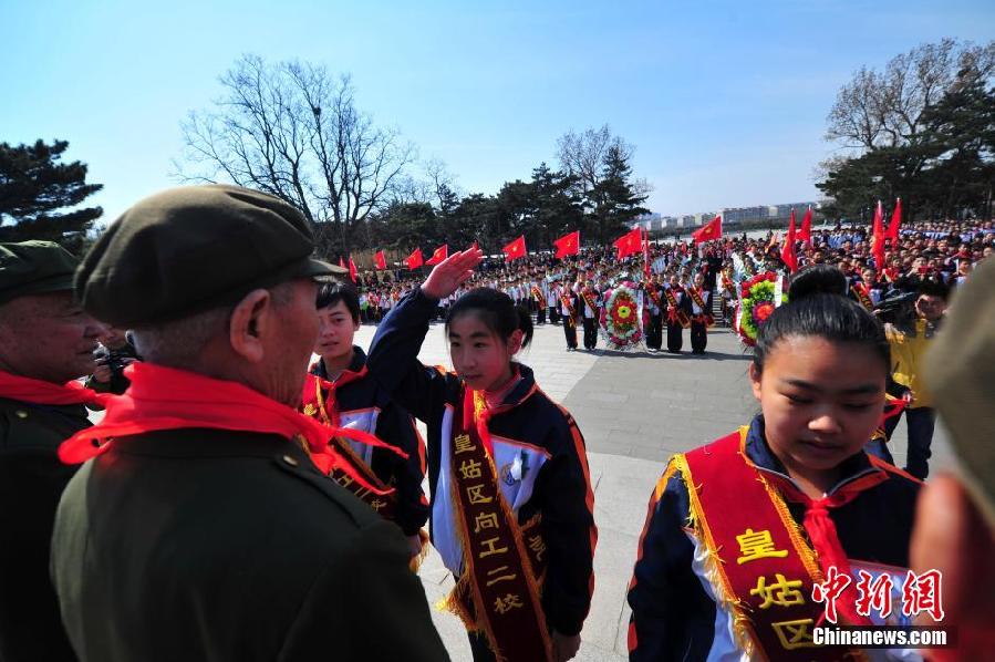 沈陽(yáng)舉行“緬懷革命先烈弘揚(yáng)民族精神”活動(dòng)