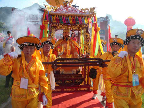 巡安訪問(wèn)團(tuán)團(tuán)長(zhǎng)李利民：臺(tái)灣新生代對(duì)先祖閩王有更了深的認(rèn)識(shí)