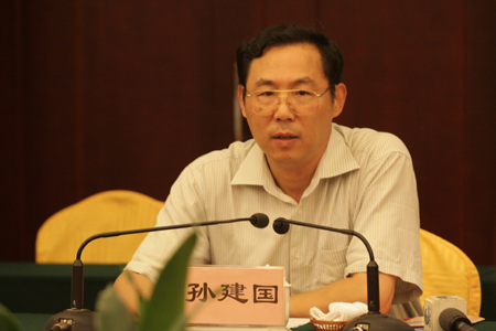 衢州積極推動工業(yè)經(jīng)濟(jì)轉(zhuǎn)型升級成效顯著 繼續(xù)堅持打生態(tài)牌