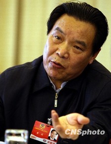 黃瑤嚴重違反黨紀 被免貴州省政協(xié)主席職務(wù)(圖)