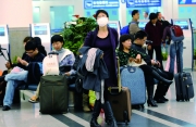 北方大雪數(shù)千旅客滯留杭州 汽車部分停運(yùn)