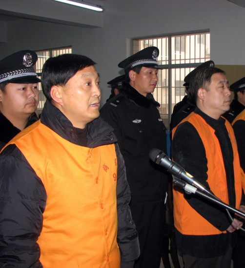 陜西高中生受審猝死案宣判 原公安局長(zhǎng)獲刑2年