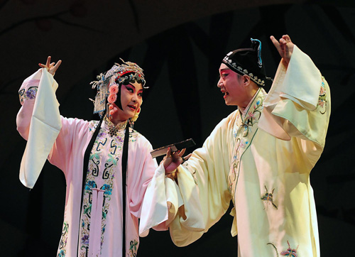 臺灣藝人中原獻(xiàn)演《李香君》
